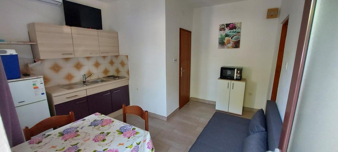 Apartment Gligora Мандре Экстерьер фото